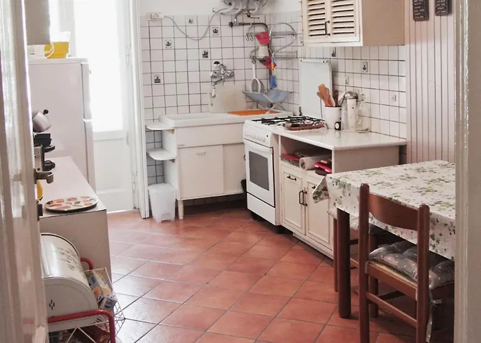 Scurati Apartment
