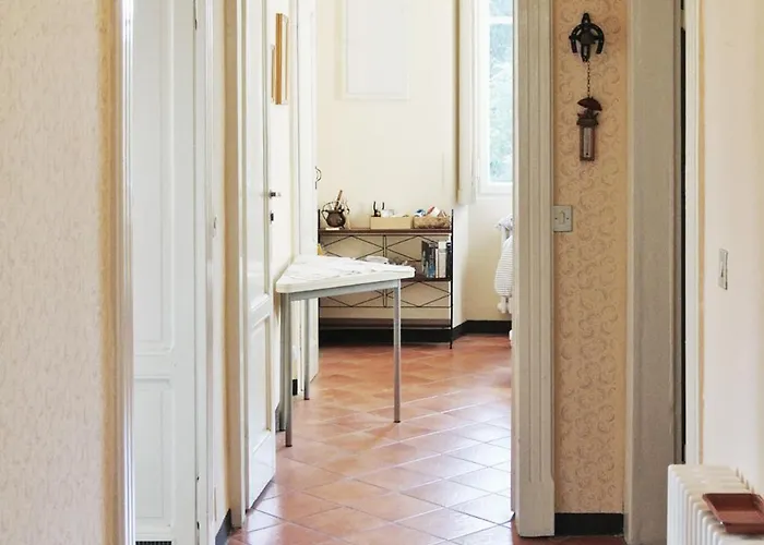 Scurati Apartment Brunate