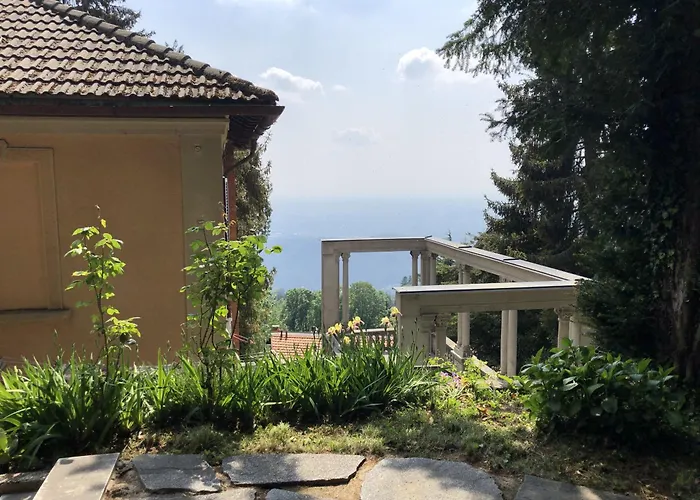 Scurati * Брунате